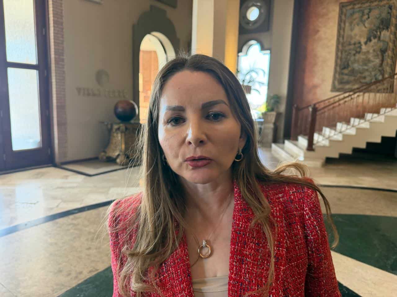 Katy Salinas y expertos de Espa&ntilde;a capacitan en Coahuila sobre violencia familiar