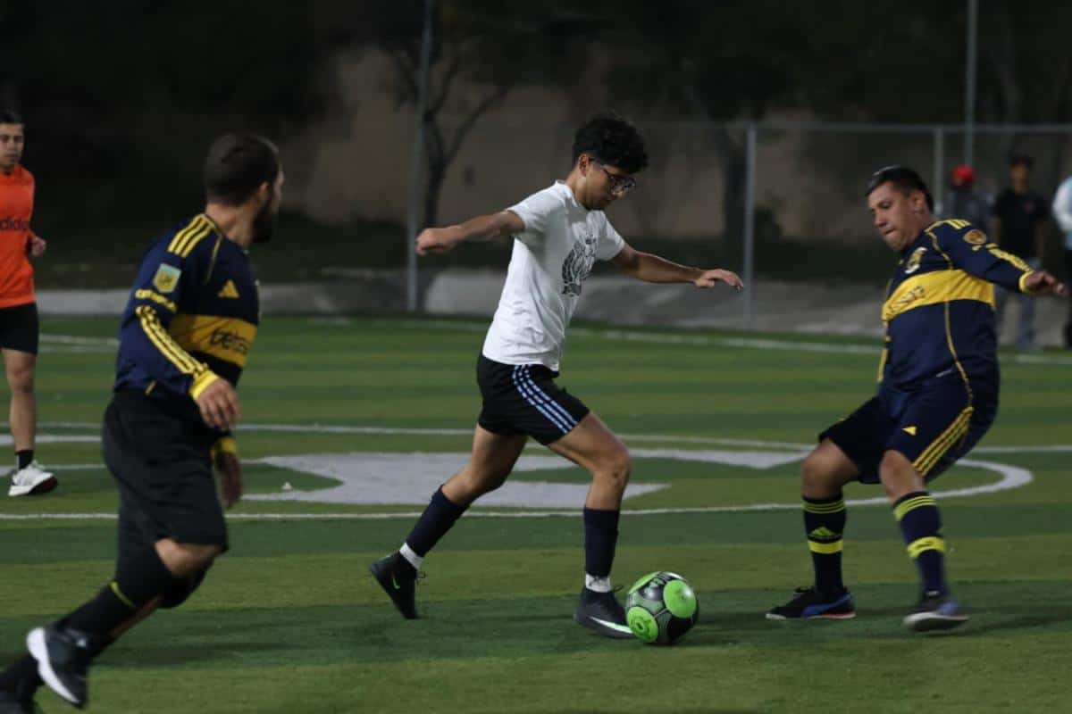 Llevan torneo Calle por Cancha al sur de Saltillo
