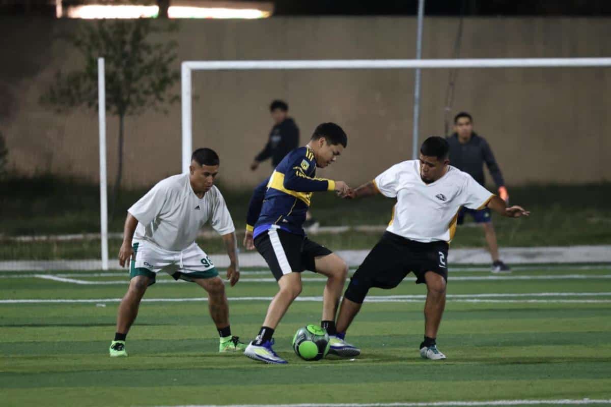 Llevan torneo Calle por Cancha al sur de Saltillo