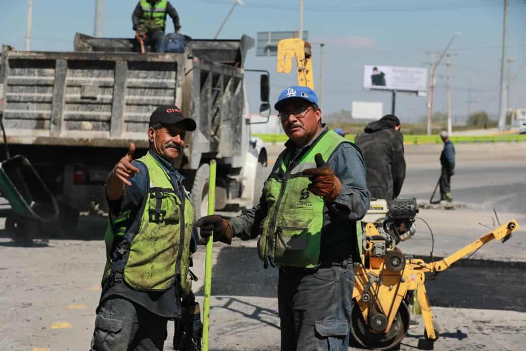 Avanzan rehabilitaci&oacute;n de pavimento y bacheo