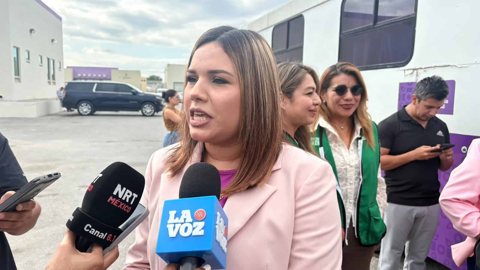 Yesica Sifuentes entrega obras y anuncia nuevos proyectos en Casta&ntilde;os