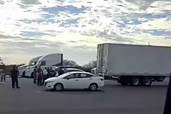 Transportistas de Coahuila se suman al paro nacional por inseguridad Transportistas de Coahuila se suman al paro nacional por inseguridad