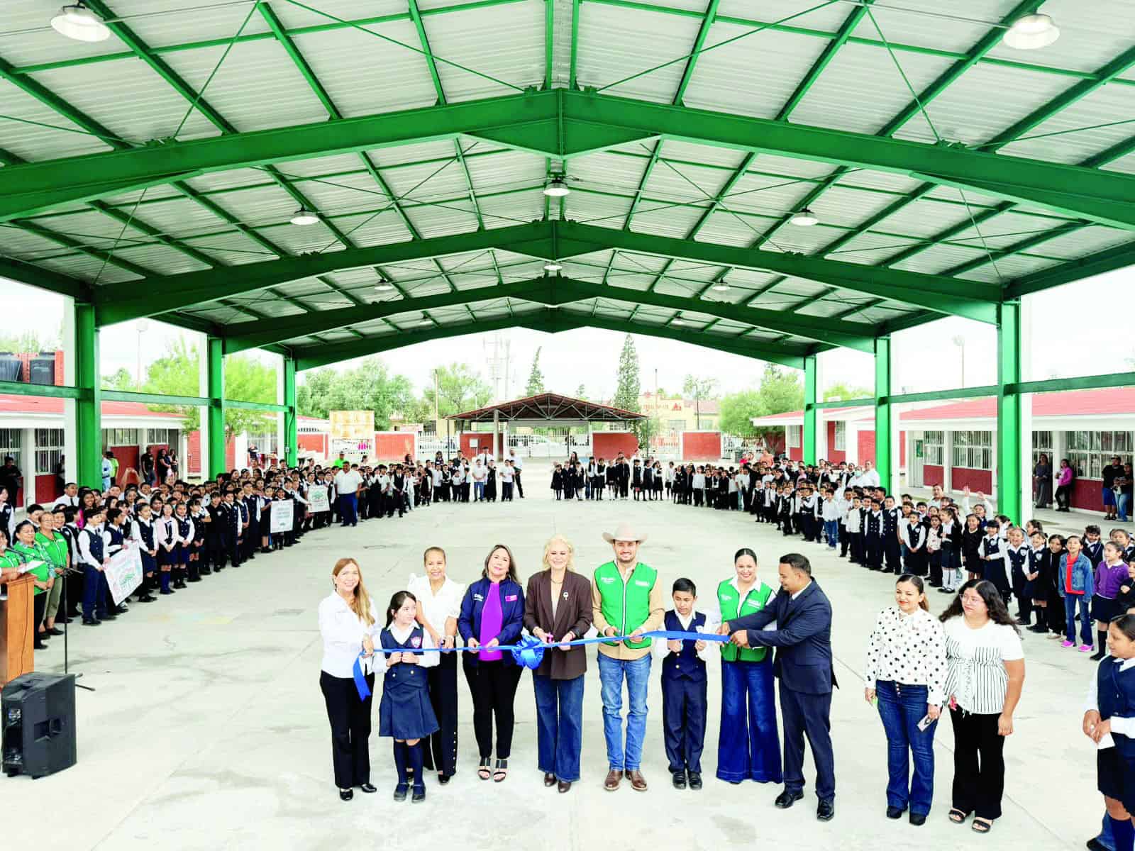 Mejoran condiciones educativas en Villa de Pala&uacute; con nueva techumbre