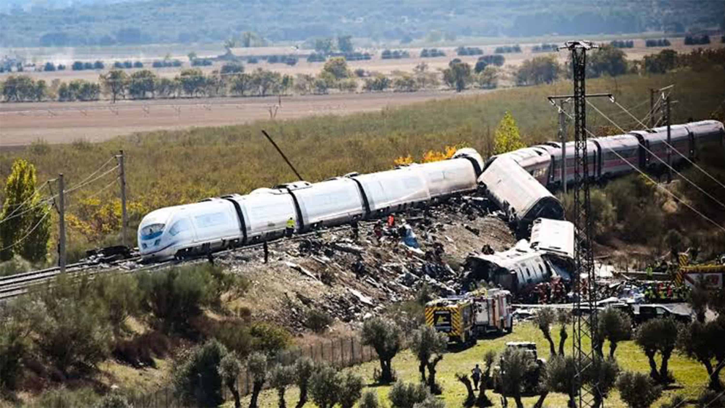 Tragedia ferroviaria en Espa&ntilde;a: choque entre trenes en Toledo deja decenas de muertos y heridos