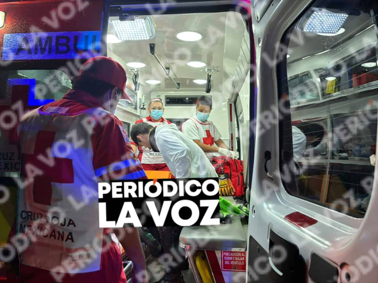 Cobrador de Elektra derrapa en moto sobre Las Torres