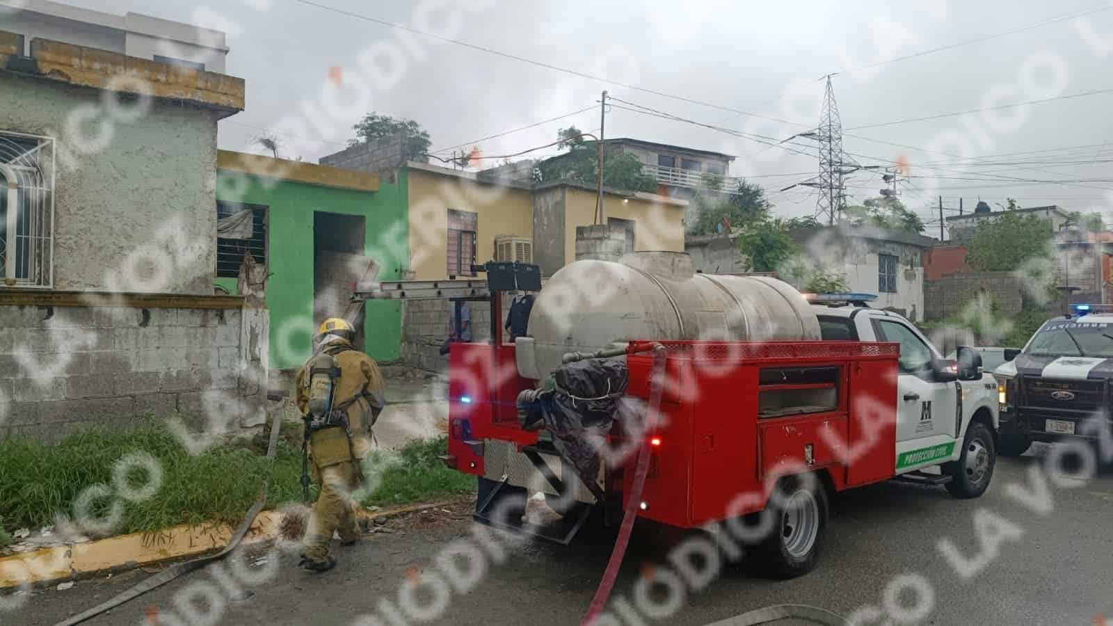 Veladora desata incendio en vivienda de Monclova