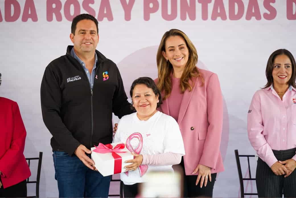 Saltillo: Javier D&iacute;az Gonz&aacute;lez lidera Brigada Rosa para la salud de mujeres