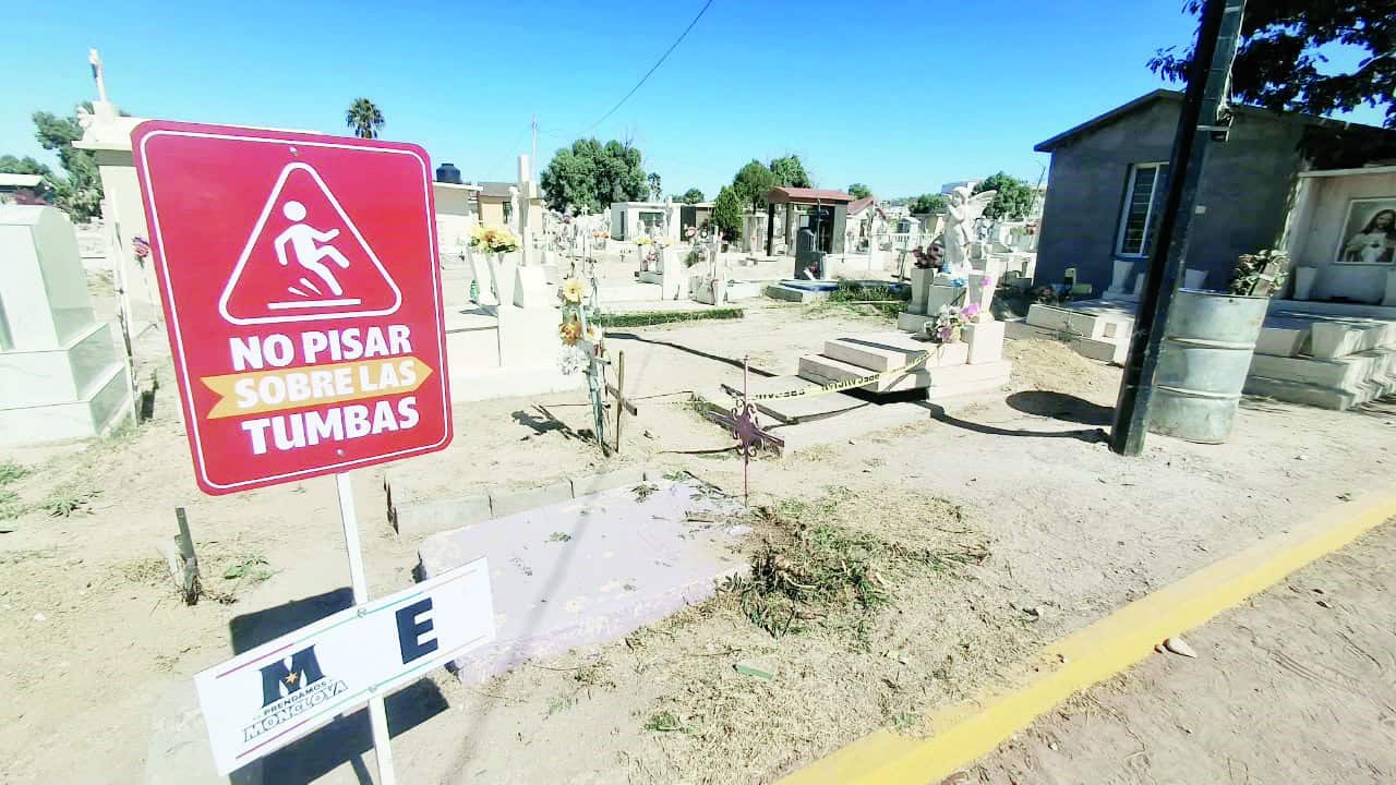 Refuerzan seguridad en panteones de Monclova para el Día de Muertos