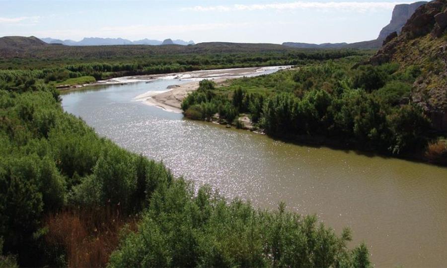 Texas reclama la propiedad de nueve islas del Río Bravo bajo el argumento de seguridad fronteriza