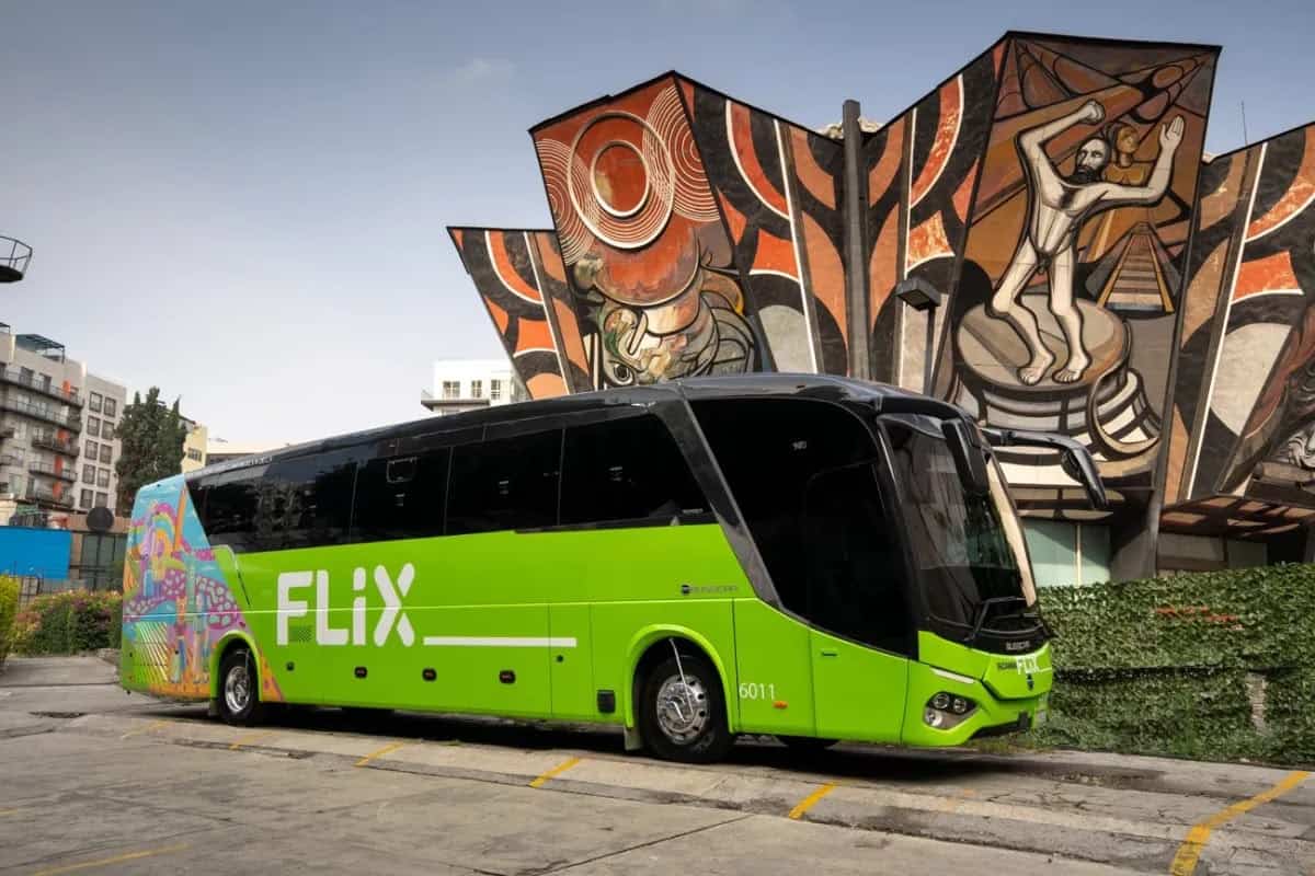 Crece indignaci&oacute;n contra FlixBus M&eacute;xico por cargos fantasma